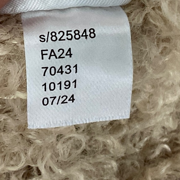 Ann Taylor Boucle Contrast Trim Sweater Jacket NEW - Picture 7 of 9